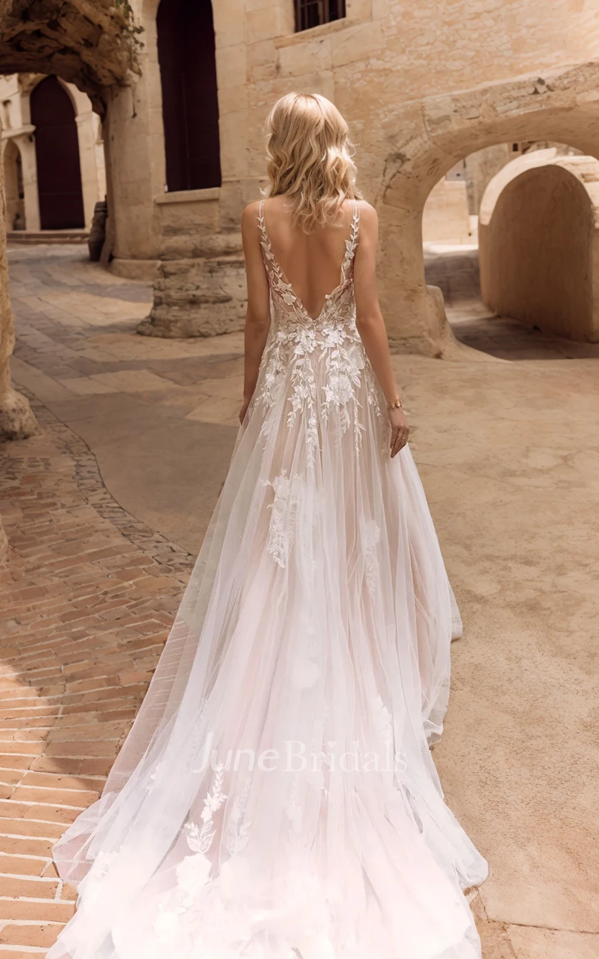 Ethereal A-line Country Bobo Spring Wedding Dress with Train Lace Deep-V Back Rustic Gown