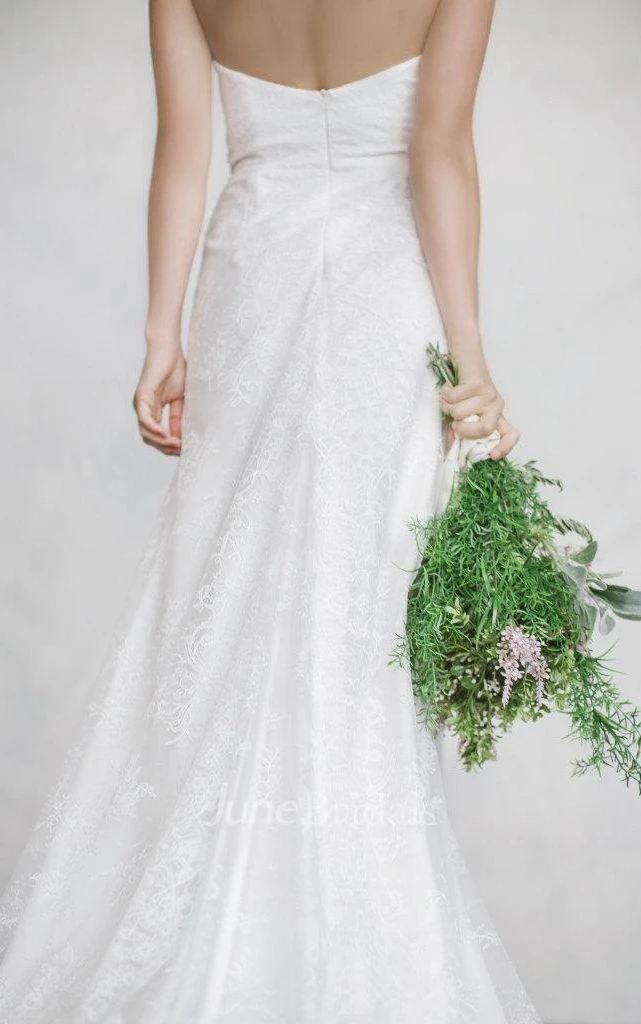 Strapped Sweetheart Natural Lace Weddig Dress