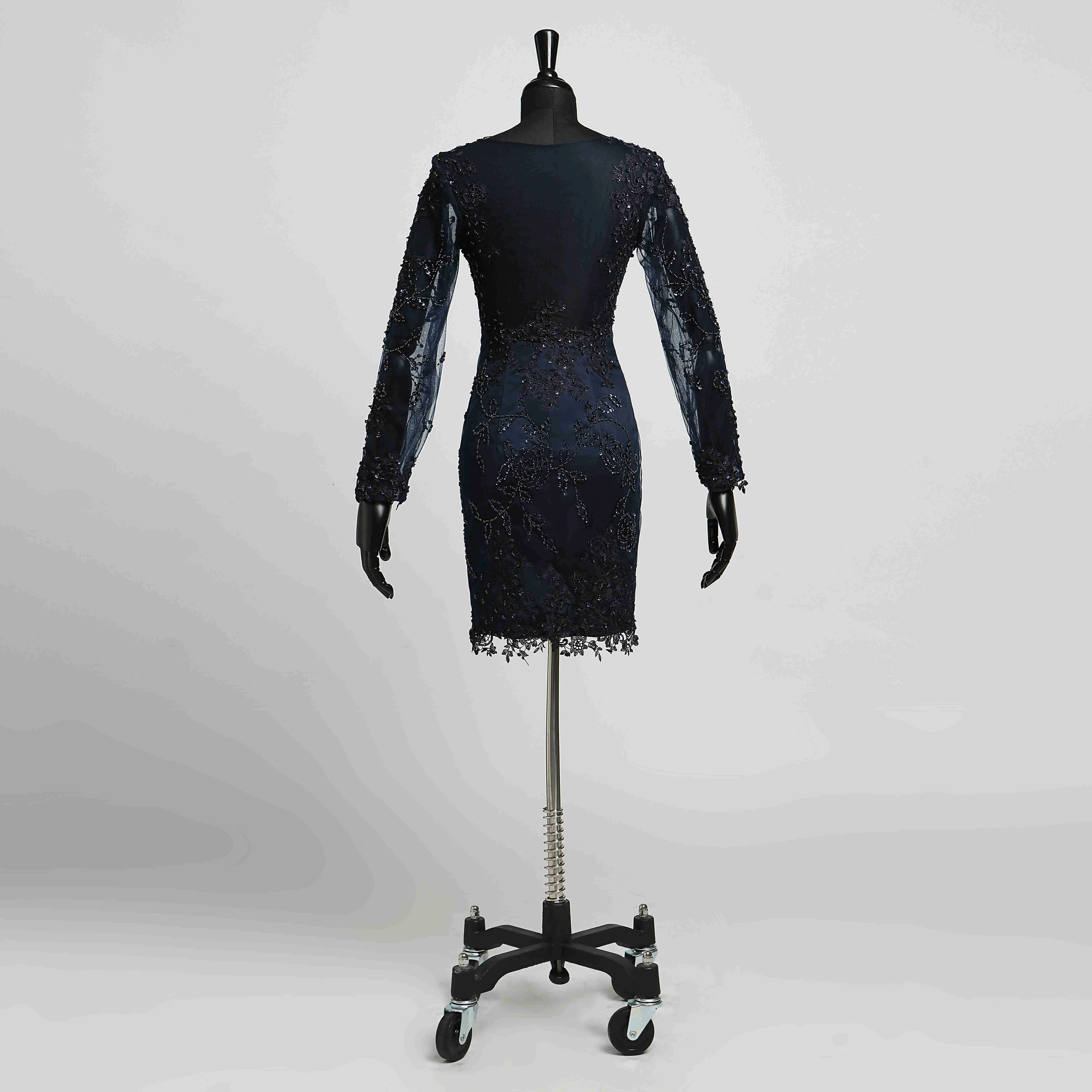 Bodycon Scoop Satin Elegant Knee-length Long Sleeve Zipper Dress with Appliques Sequins