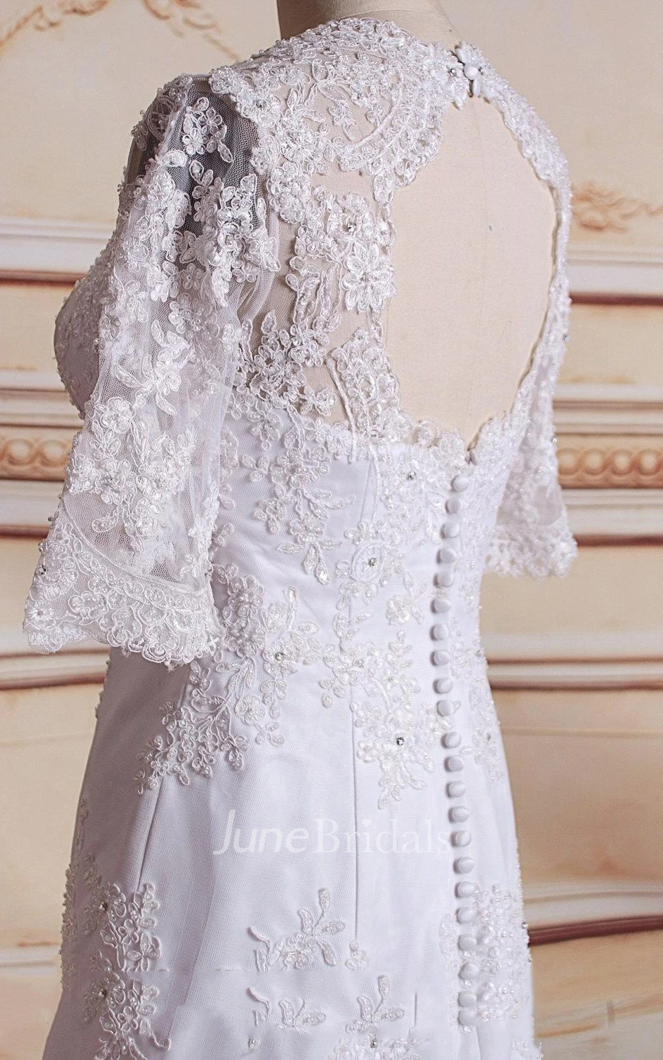 Trumpet Chapel Train Lace Satin Dress With Beading Appliques Keyhole Back