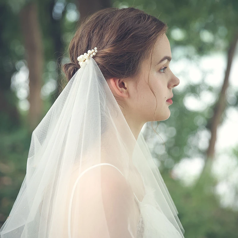 Elegant Tulle Elbow Veil with Beads