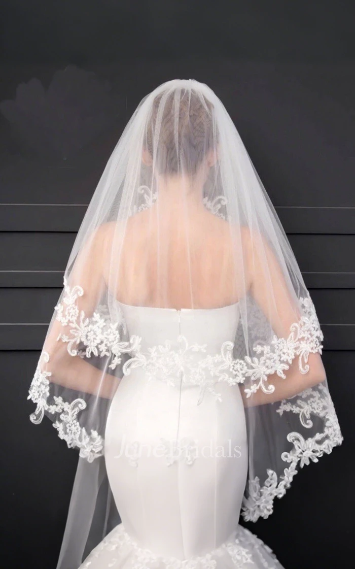 Bohemian Floral Two-Tier Lace Tulle Fingertip Length Waterfall Short Veil for Wedding