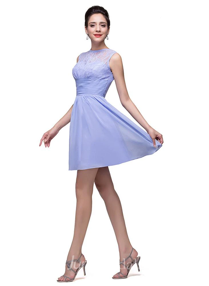 Lovely Sleeveless SHort Homecoming Dress Lace