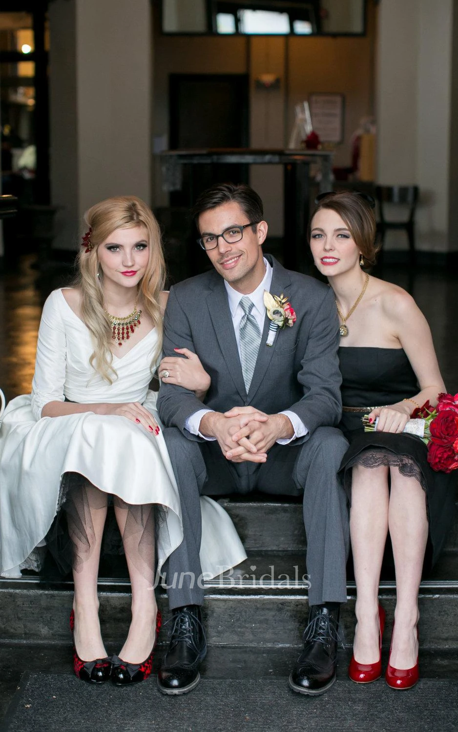 V-Neck 3 4 Sleeve Vintage Style Taffeta Dress With Crisscross Ruching