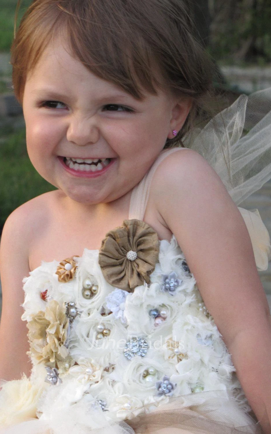Vintage Pearl Emblished Girls Tulle Shabby Flower Tulle Flower Girl Dress