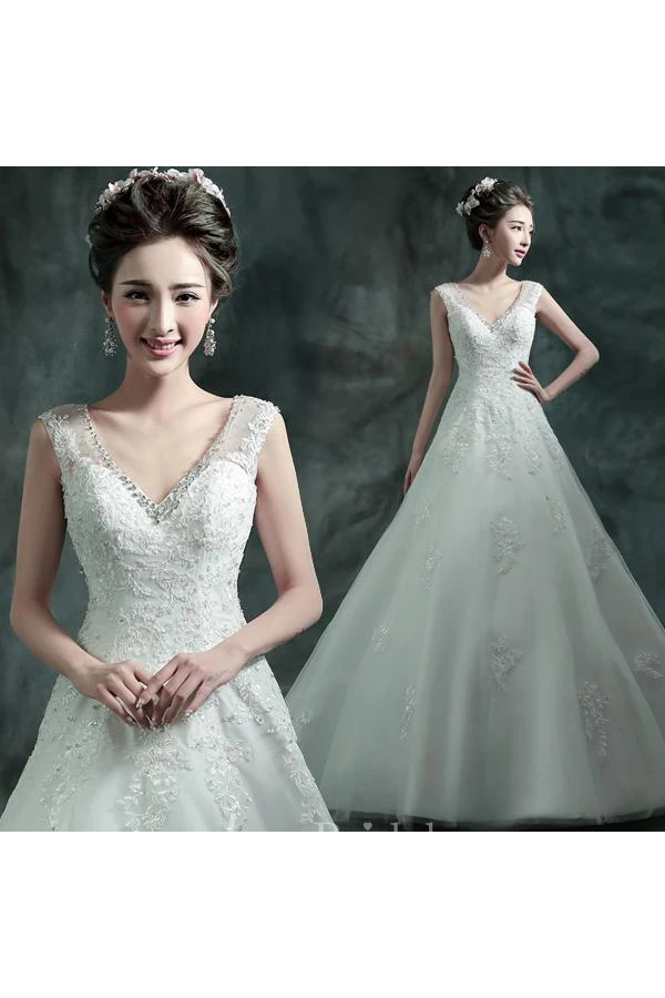 Gorgeous Sleeveless V-Neck Lace Appliques Wedding Dresses Long Train With Beadings
