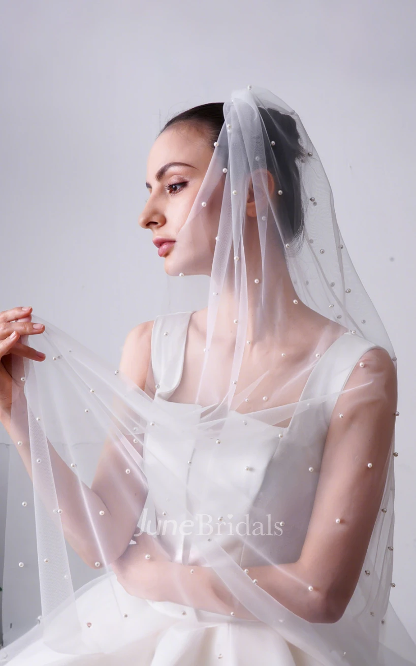 Timeless Elegant One Tier Cathedral Length Pearl Tulle Bridal Veil