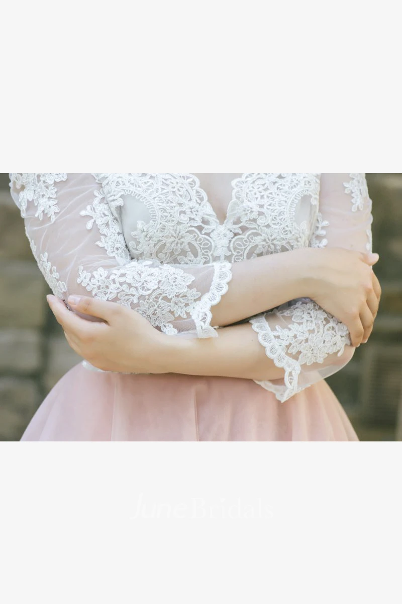 Lace Adorable V-neck Wedding Gown With 3/4 Sleeve And Bow