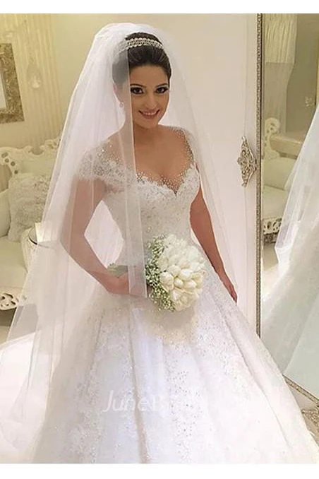 Newest V-neck Tulle Lace Appliques Wedding Dress Ball Gown Beadings Court Train