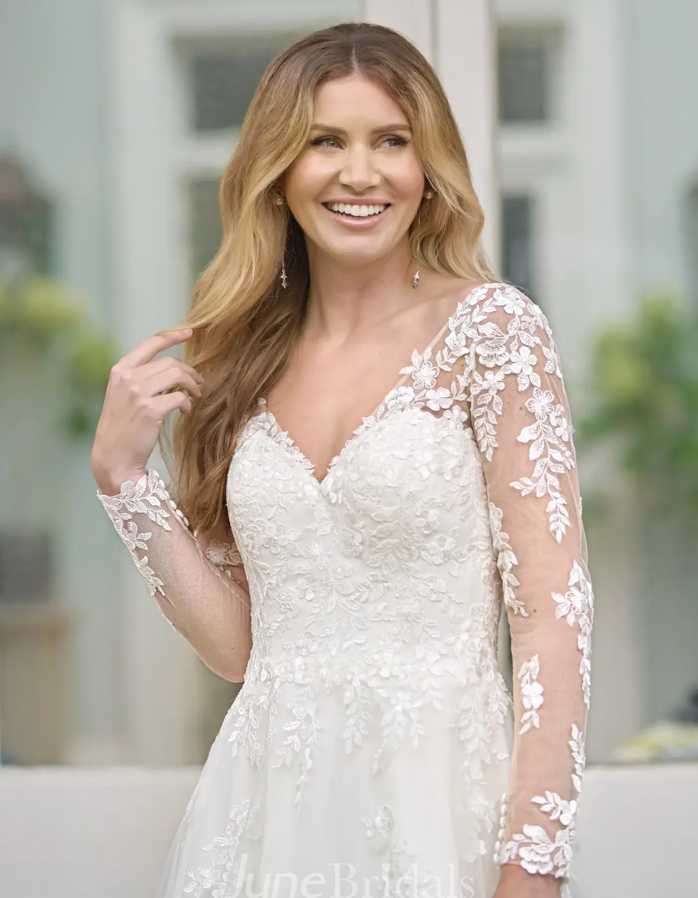 Tea Length Lace Boho Wedding Dress Long Sleeves Civil Casual Bridal Gown