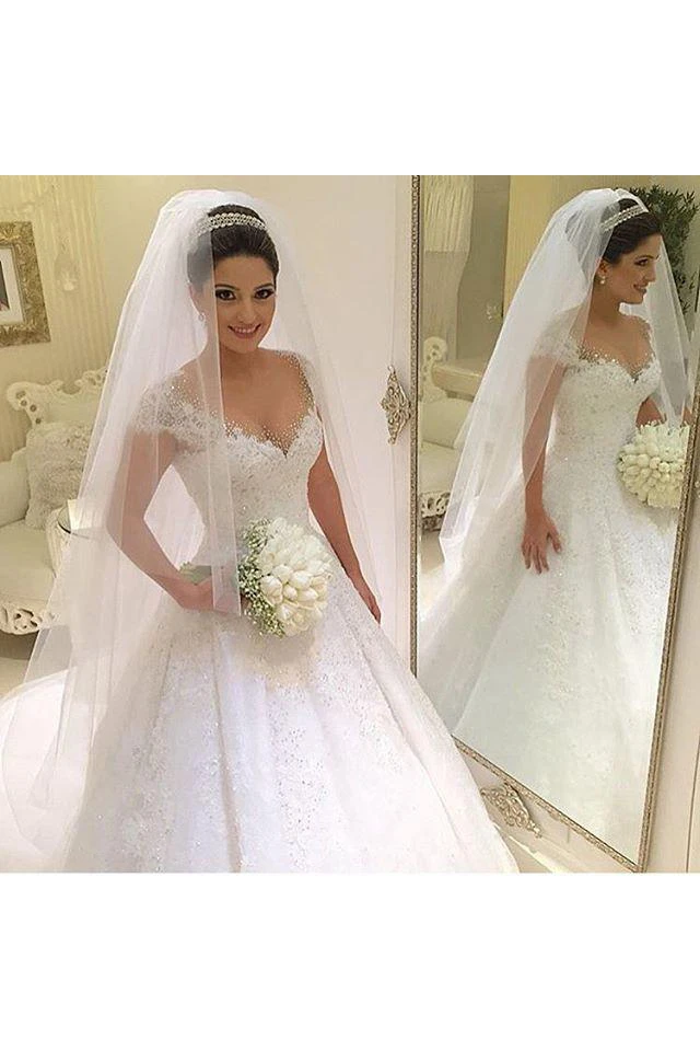 Newest V-neck Tulle Lace Appliques Wedding Dress Ball Gown Beadings Court Train
