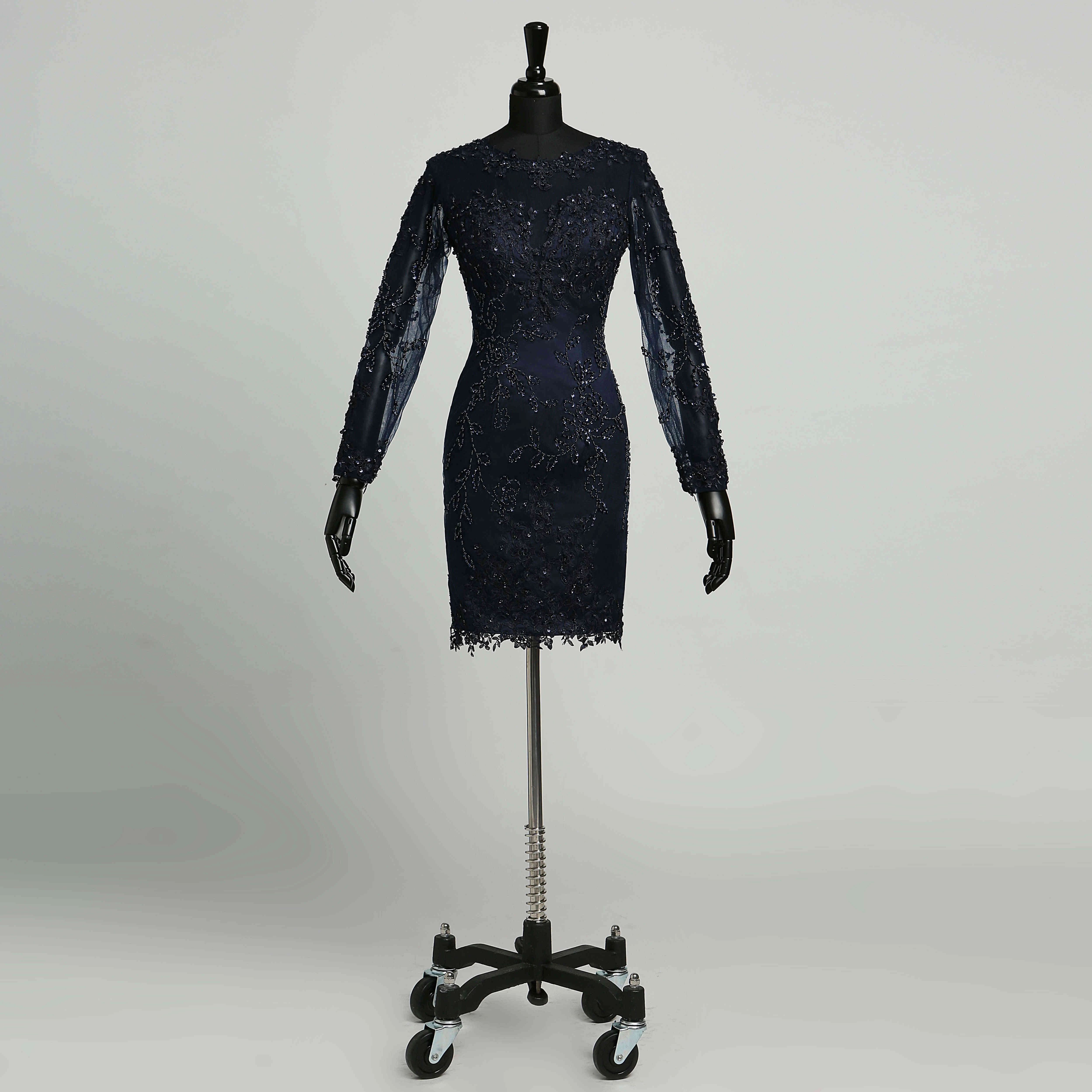 Bodycon Scoop Satin Elegant Knee-length Long Sleeve Zipper Dress with Appliques Sequins