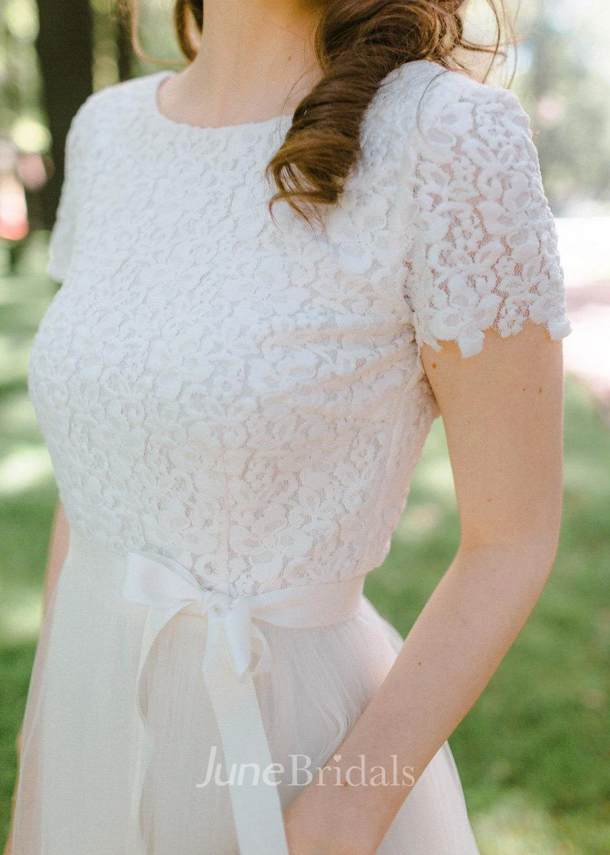 Jewel Neck Short Sleeve Tulle Wedding Dress With Lace Bodice