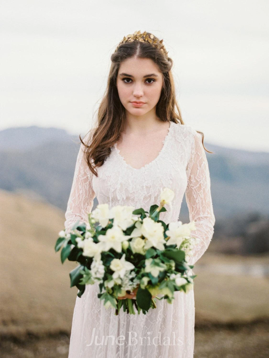 Boho Non-Corset Lace Wedding Dress With Long Sleeves
