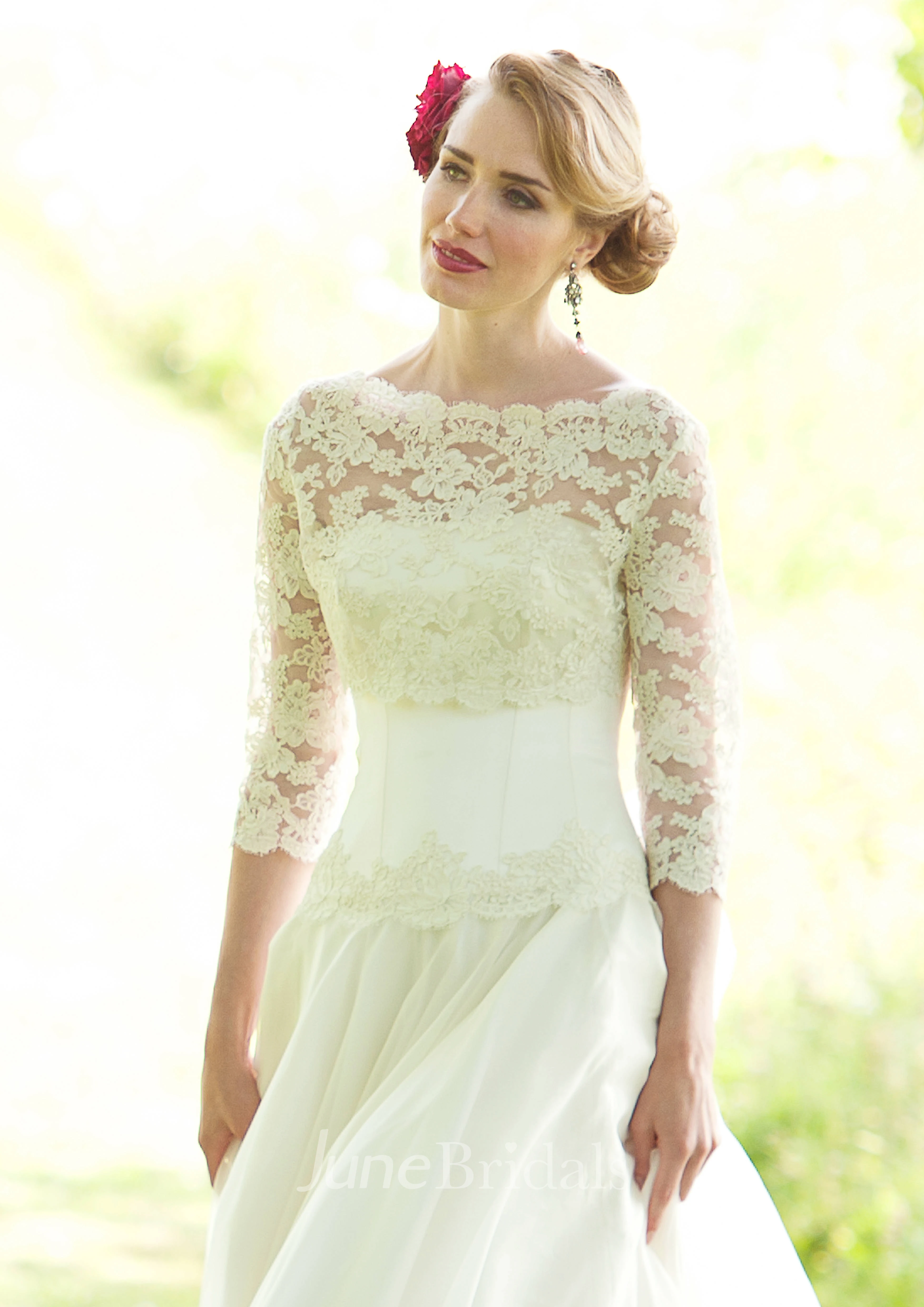 Bateau Floor-Length Lace 3-4-Sleeve Chiffon Wedding Dress