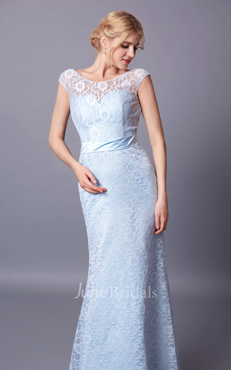 Radiant Cap-sleeved Bateau Neck Lace Gown With Deep V-back