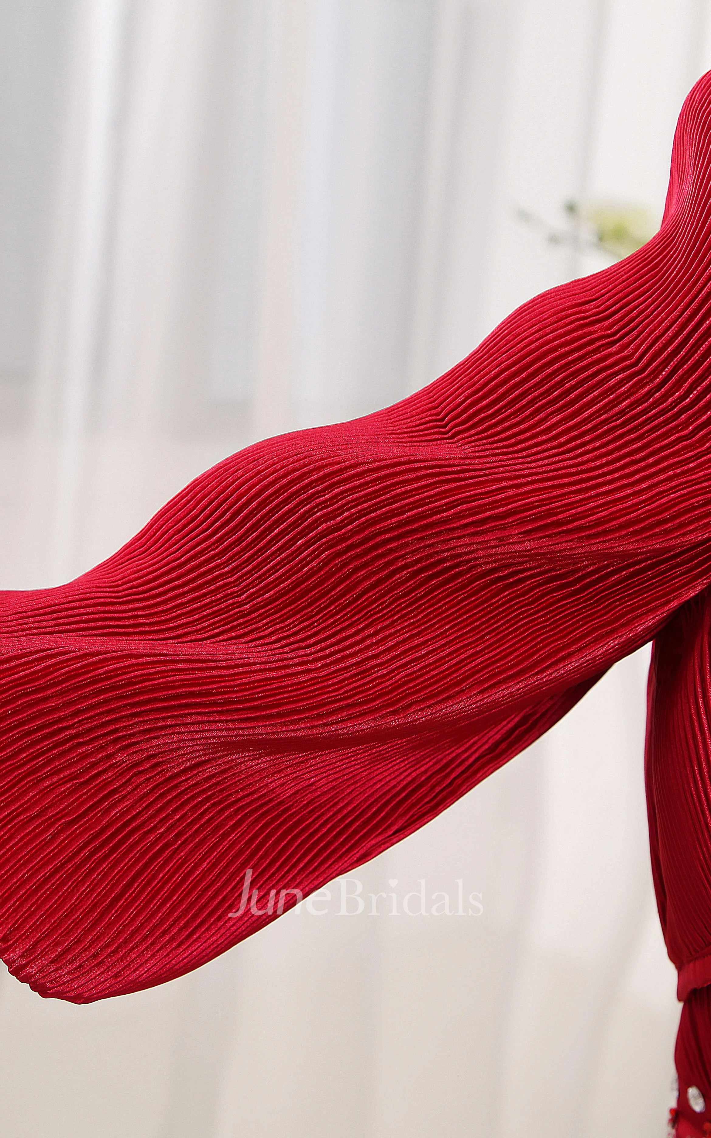 Refined Knee-Length Dress With Beaded Waist and Bolero