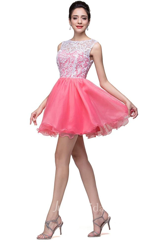 Lovely Sleeveless Lace Homecoming Dress Short 