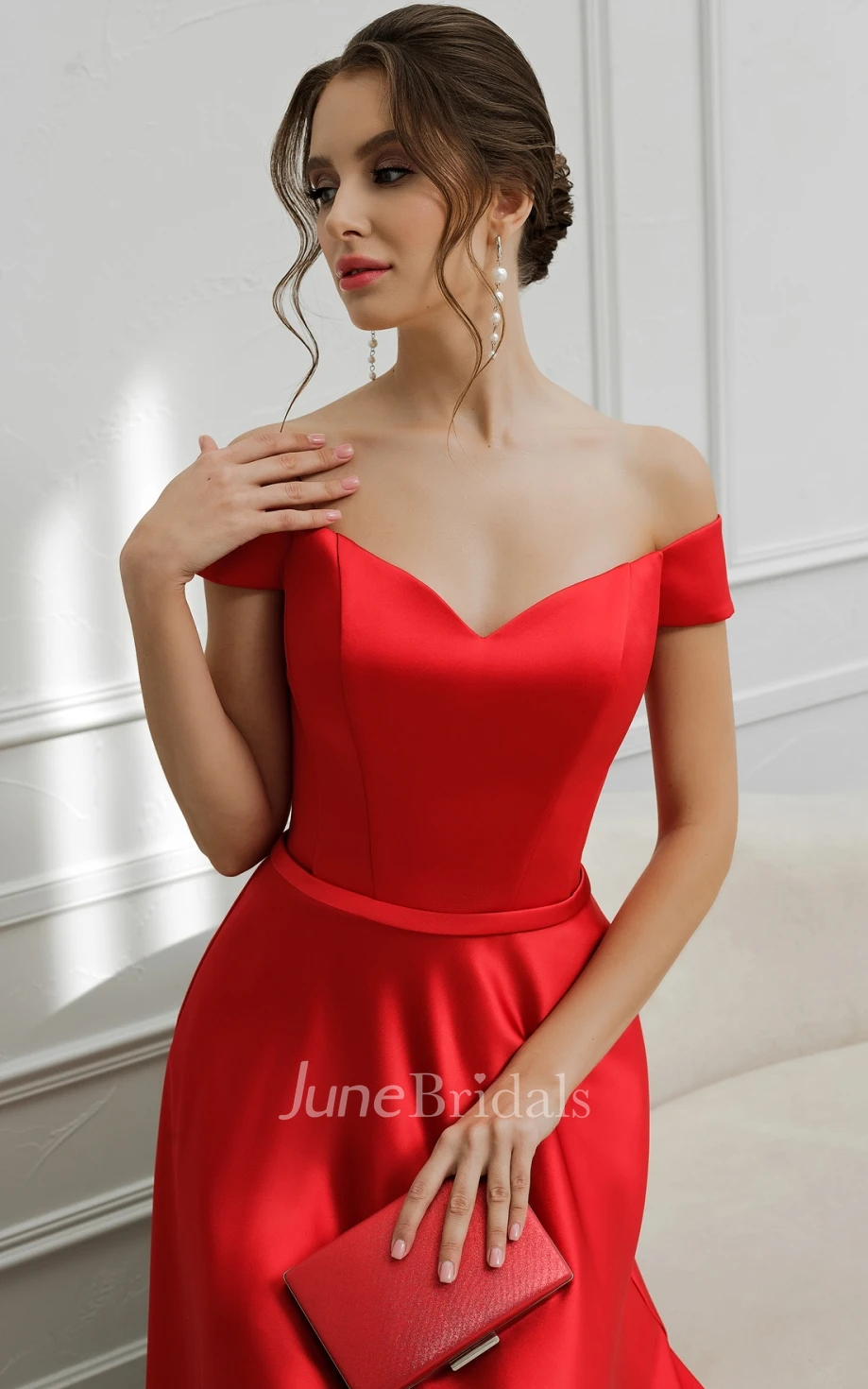 Modern A-Line Off-the-shoulder Satin Evening Dress