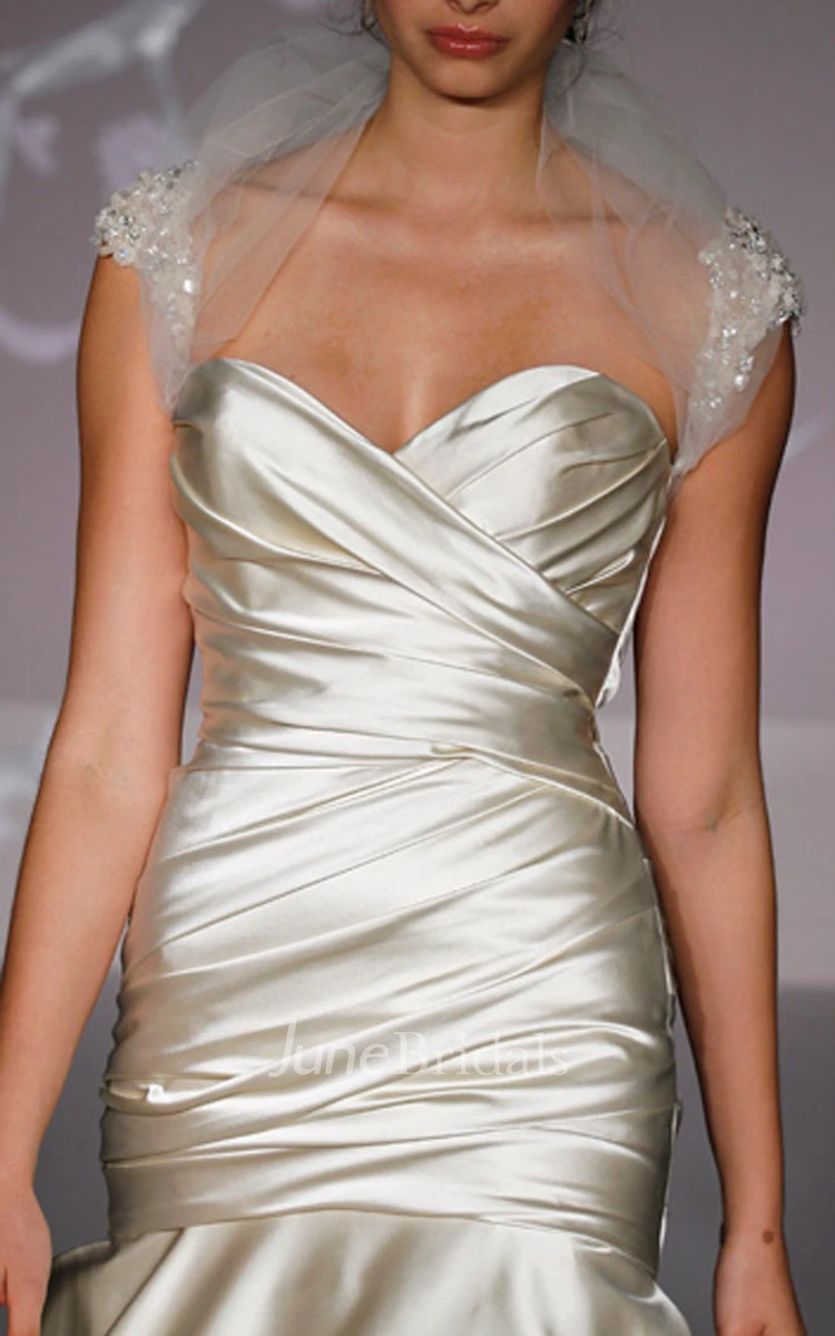 Noble Sleeveless Faced Satin Dress With Crisscross Ruching