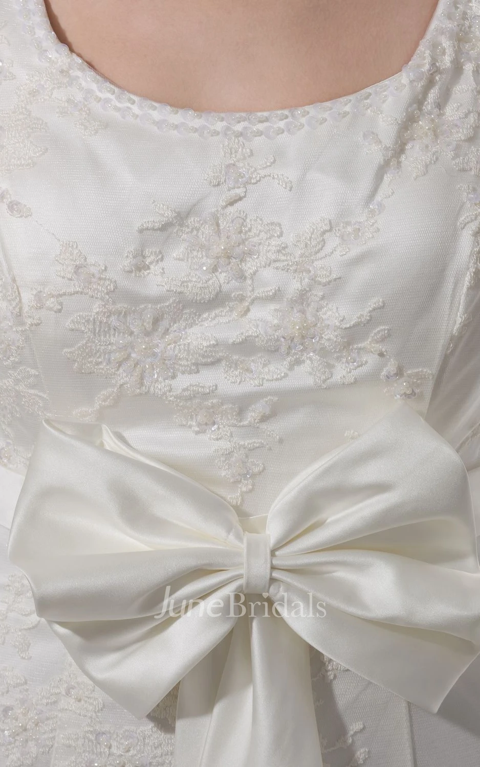 Simple Square-Neck Sleeveless Mermaid Dress With Ribbon and Lace Appliques