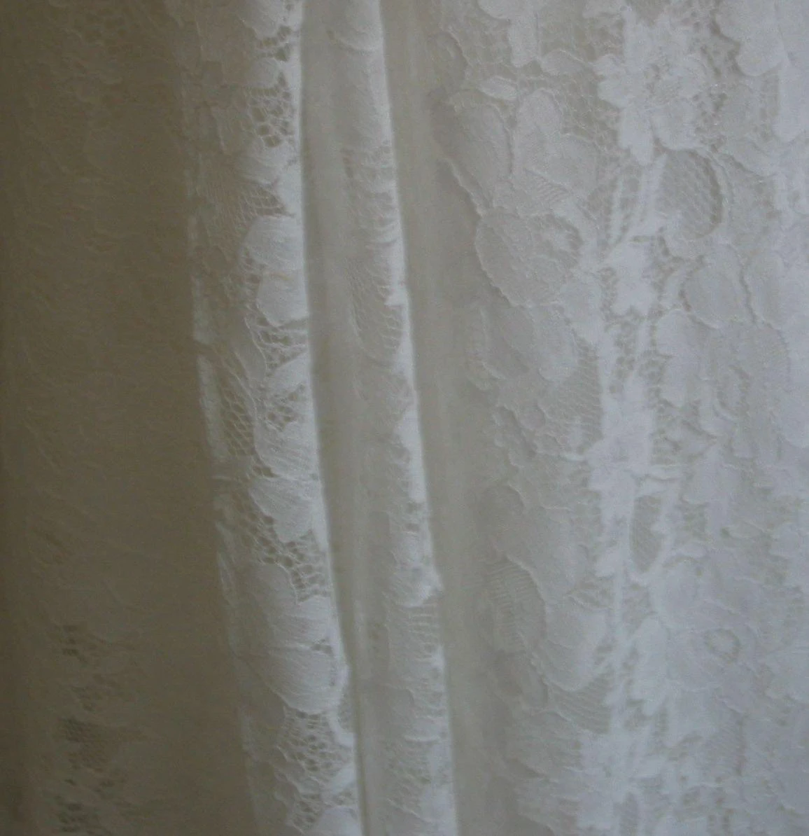 Bohemian Ivory Cap Sleeve V-Neck Lace With Tulle Sash