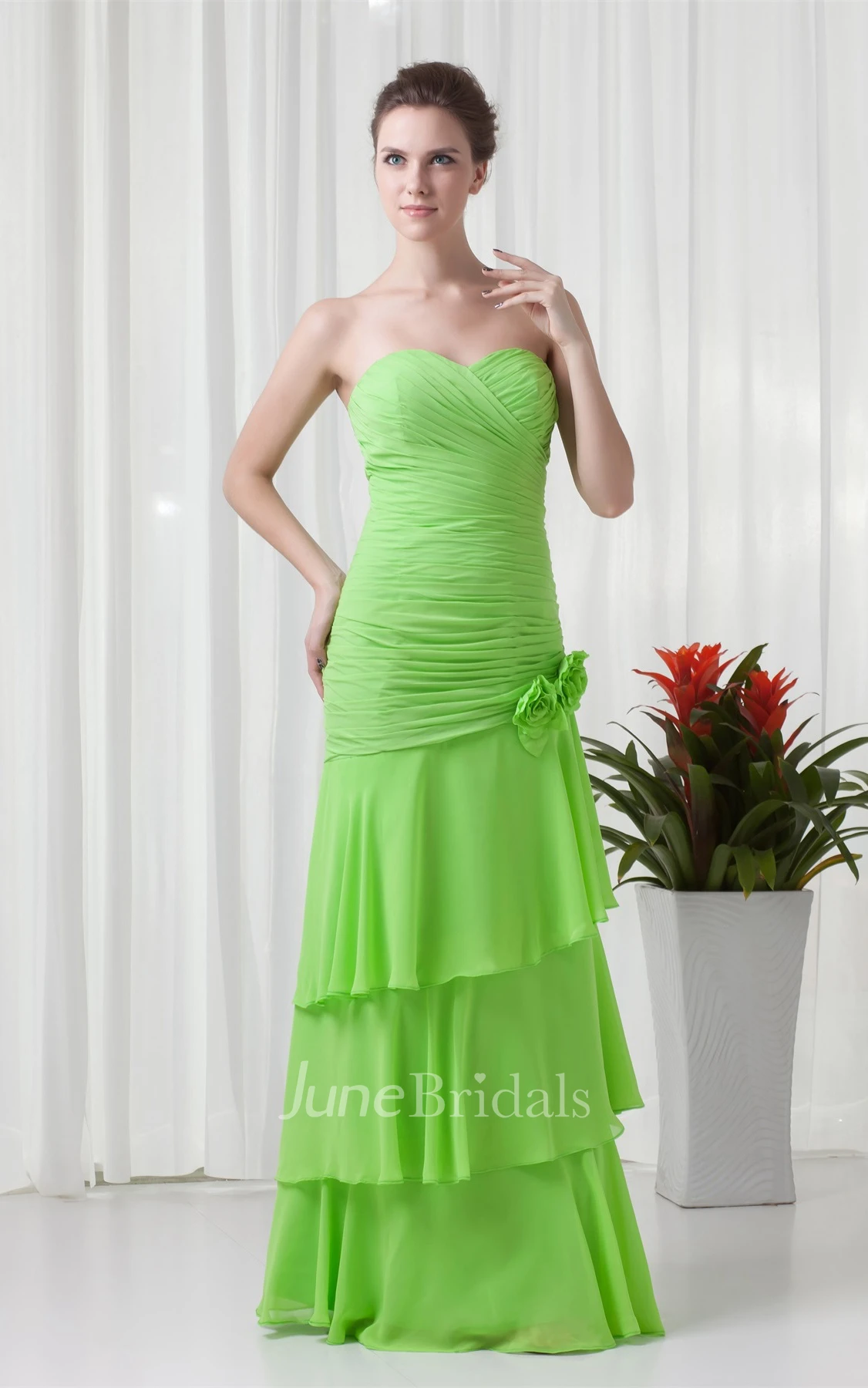 chiffon criss-cross maxi sweetheart dress with tiers and flower