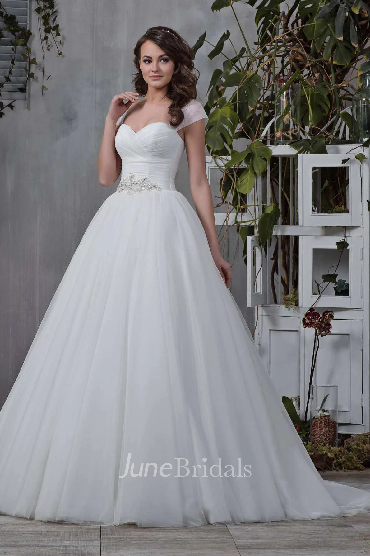 Cap-Sleeve Sweetheart Criss-Cross Tulle Ball Gown With Beading And Corset Back