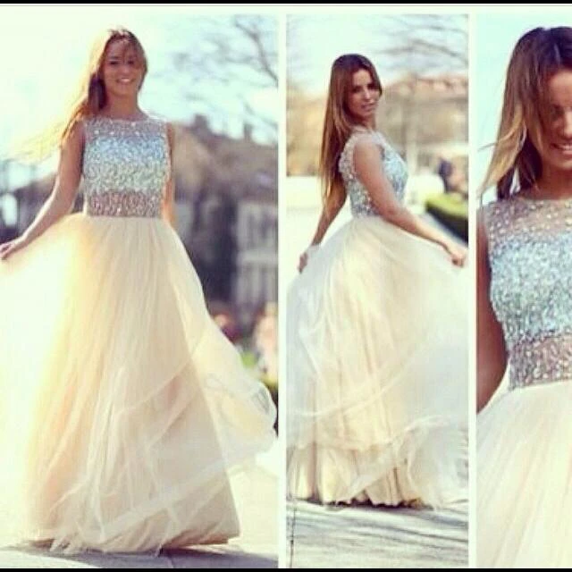 Newest A-line Tulle Prom Dresses Crystals Evening Party Gowns With Beadings