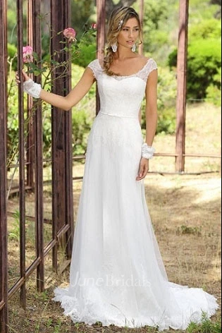 Sheath Cap-Sleeve Scoop-Neck Tulle Wedding Dress With Lace And Sweep Train