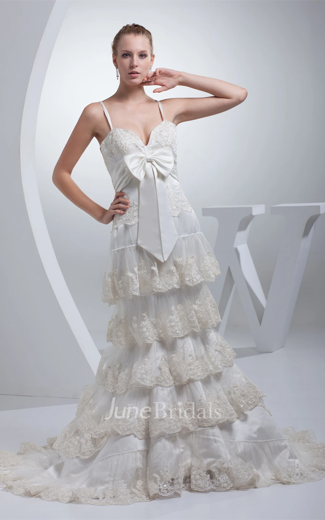 Spaghetti-Strap Tiered Gown with Appliques and Bowknot