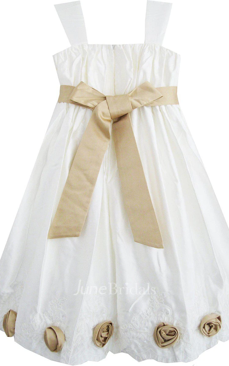 Sleeveless Square-neck Dress With Bow