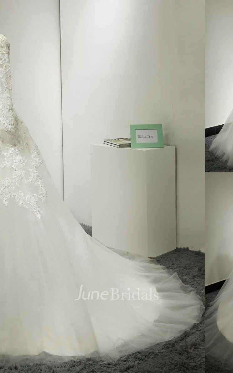 Bateau Neck 3 4 Sleeve A-Line Lace Wedding Dress With Court Train