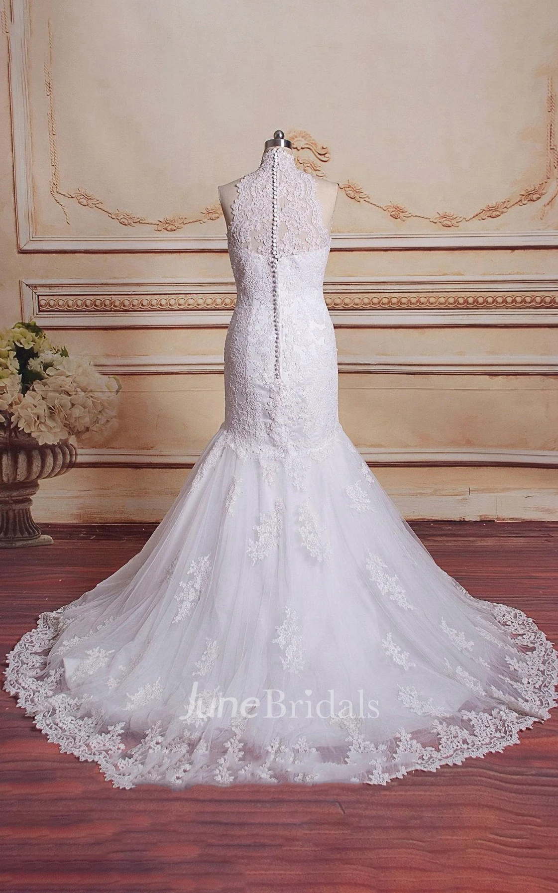 Mermaid High Neck Sleeveless Lace Dress With Appliques