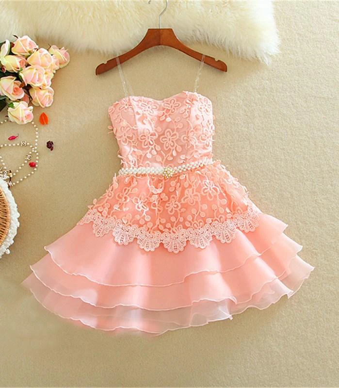 Lovely Sweetheart Mini Homecoming Dress Lace Appliques Layered