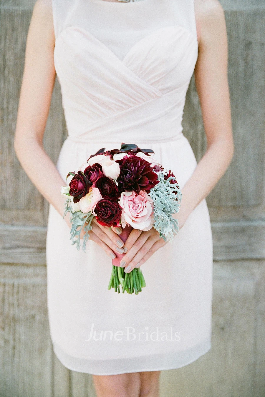 Short Bateau Neck Criss-Cross Sleeveless Chiffon Muti-Color Convertible Bridesmaid Dress