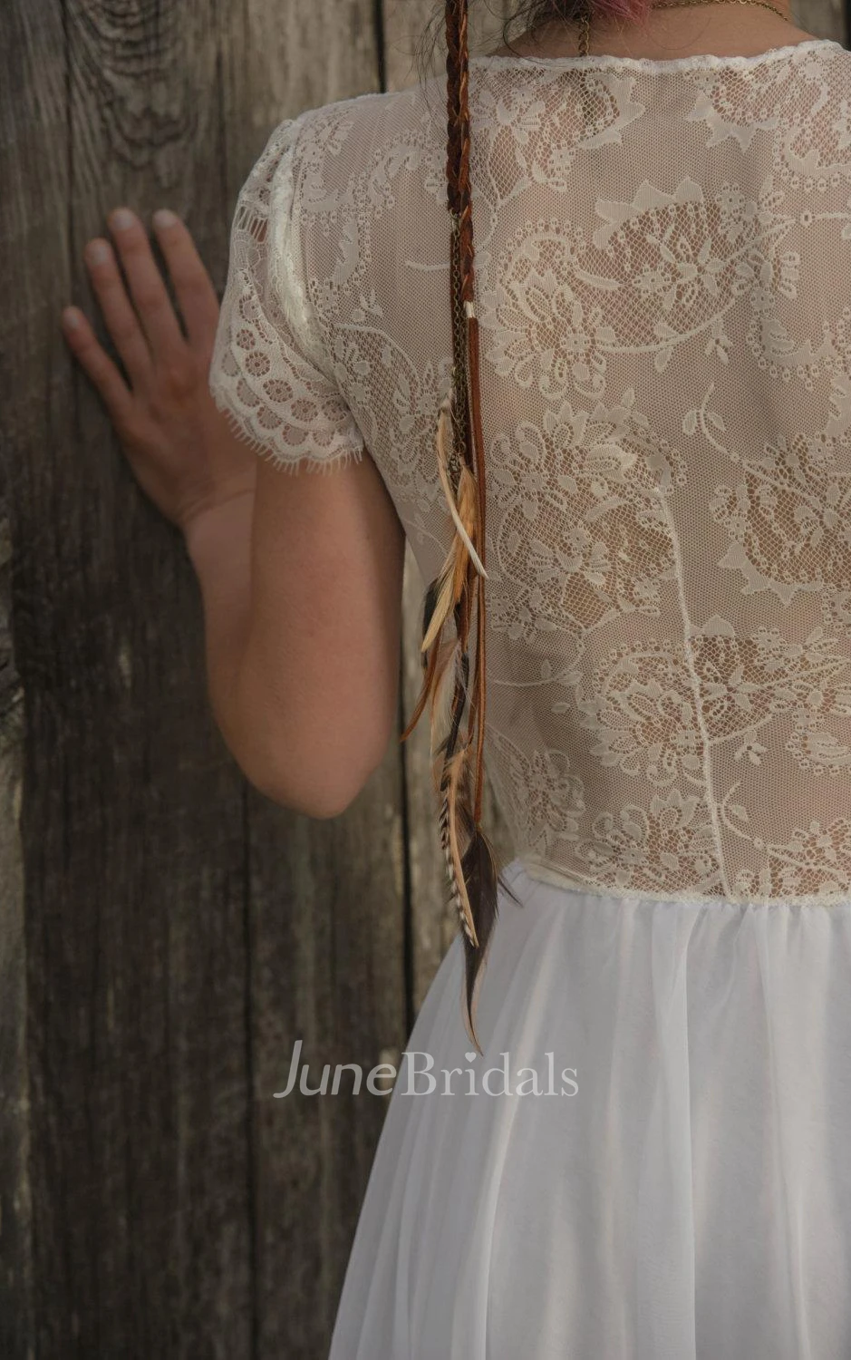 Jewel Neck Cap Sleeve A-Line Chiffon Wedding Dress With Lace Hemline