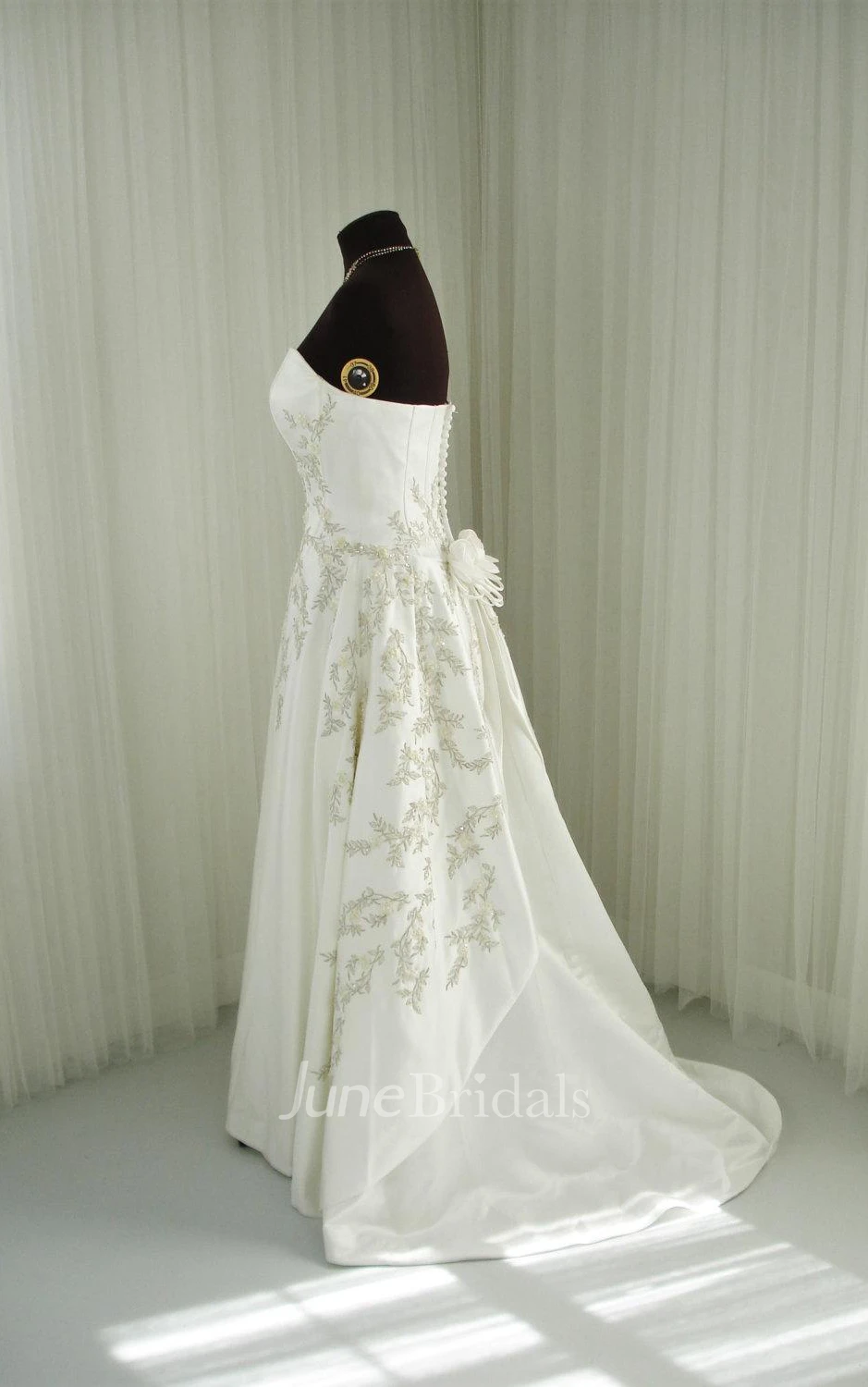 Strapless Long A-Line Satin Wedding Dress Embroidered Floral