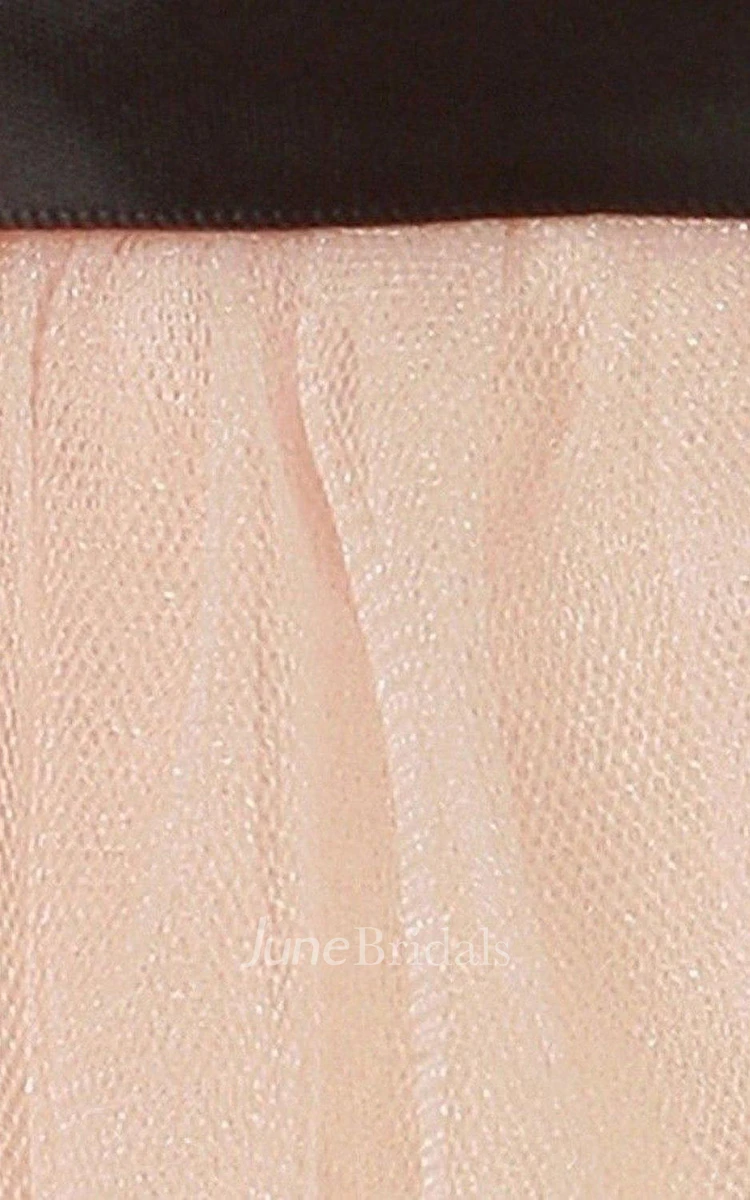 Sleeveless A-line Dress With Pleats and Flowers