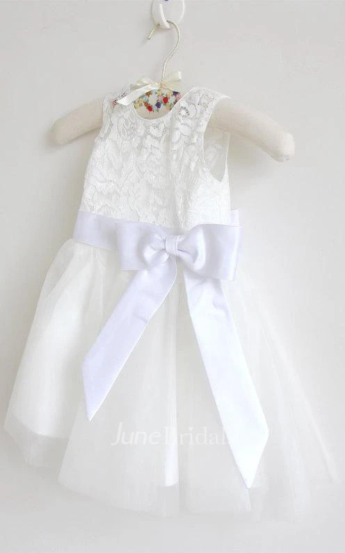Knee-length Sleeveless Sleeve Tulle&Lace Dress With Bow&Flower
