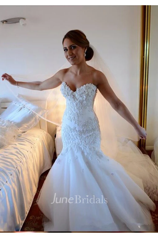 Sexy Mermaid Tulle Appliques Wedding Dress Long Train With Ruffles