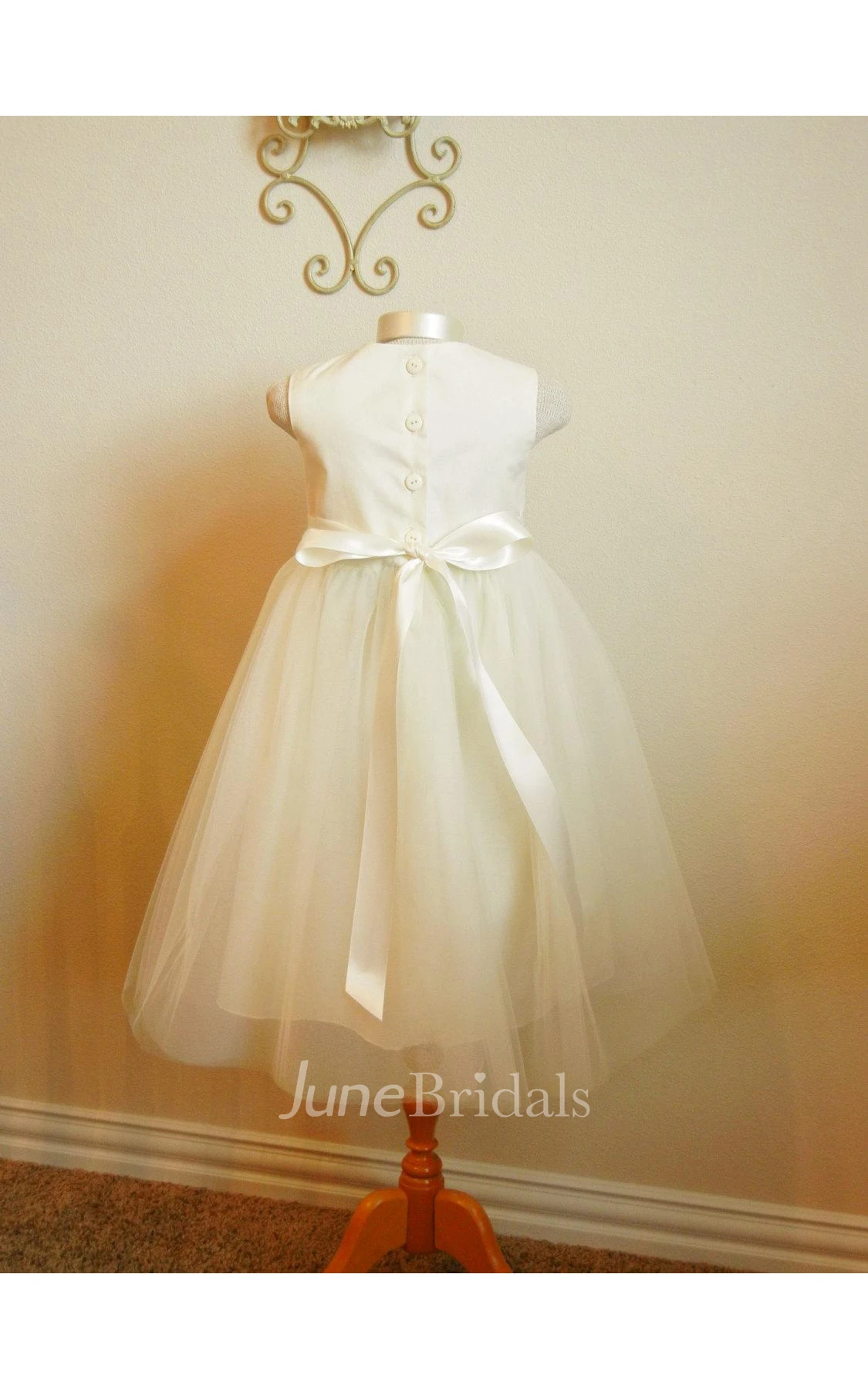 Shabby Chic Sleeveless Flower Jewel Neck Girl Dress With Tulle Overlay Skirt