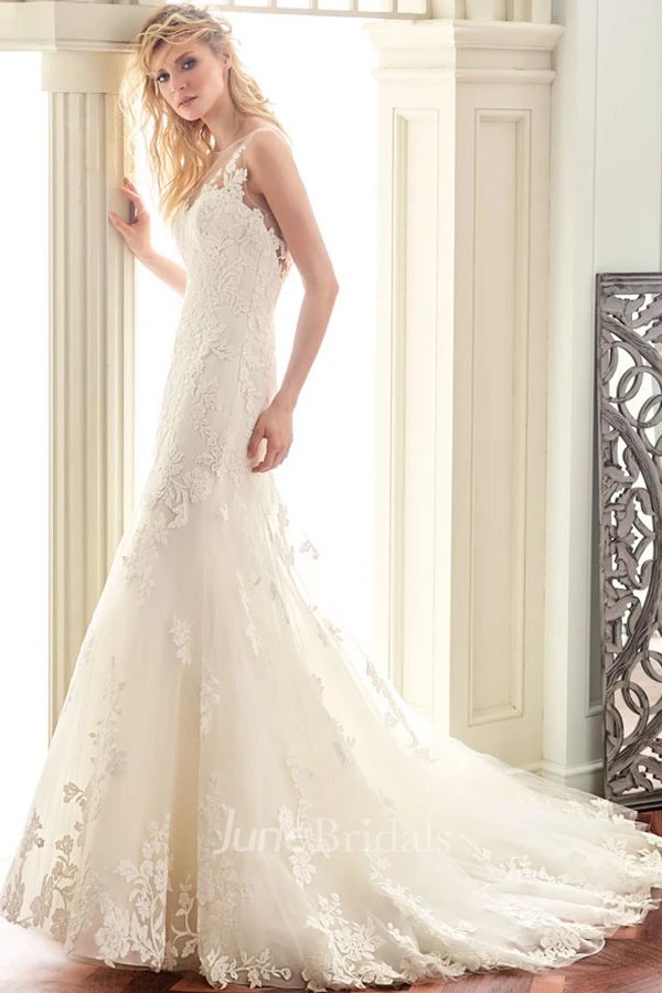 Scoop Long Appliqued Lace Wedding Dress With Court Train And V Back