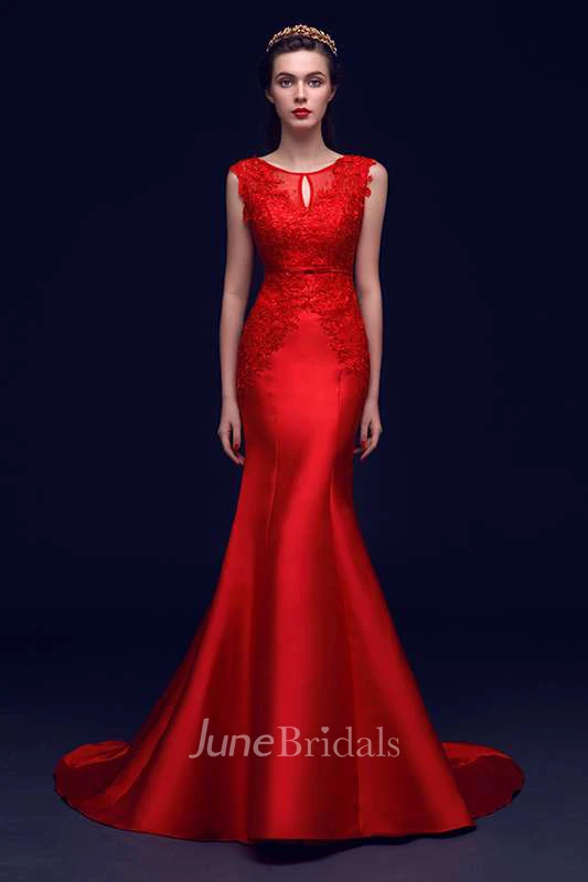 Strapless Scoop Neck Pleated Mermaid Satin Gown With Appliques