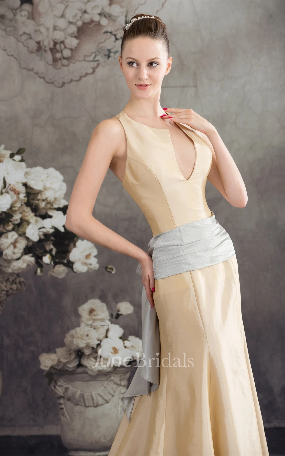 Sleeveless Taffeta Column Dress with Ruched Waist
