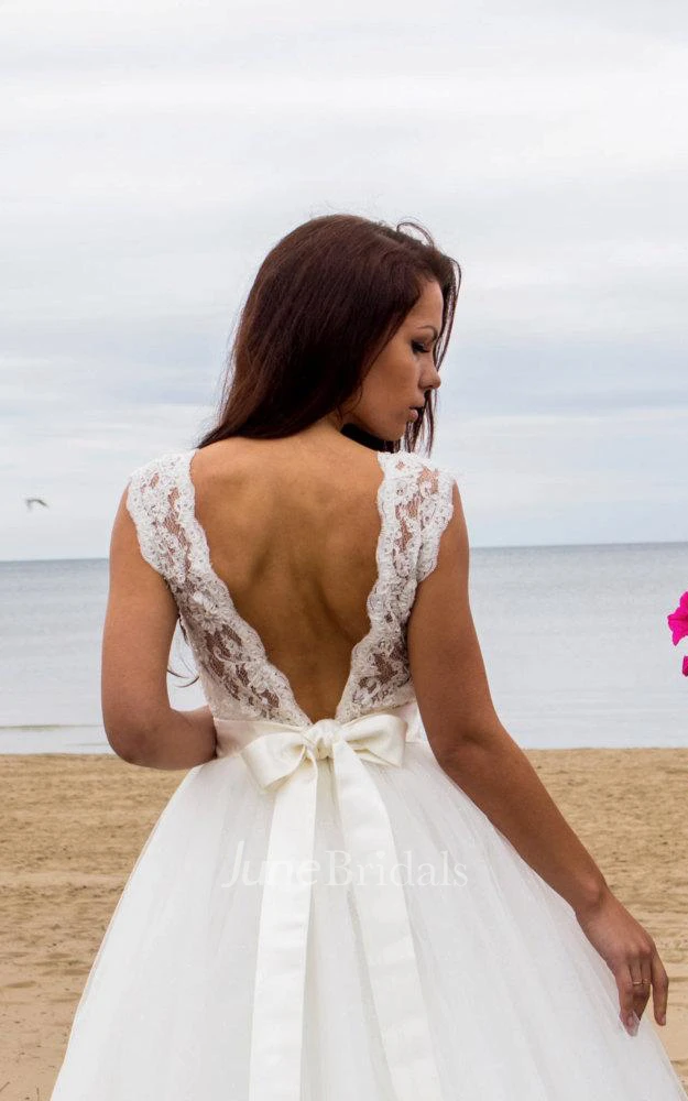 Ball Gown Bateau Sleeveless Tulle Dress With Deep-V Back