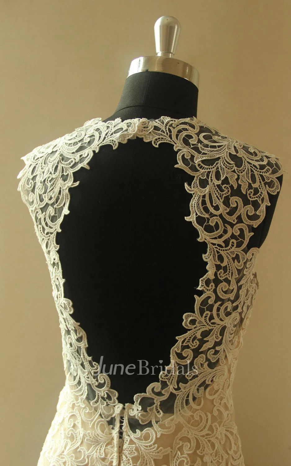 Lace Satin Weddig Dress With Keyhole Back