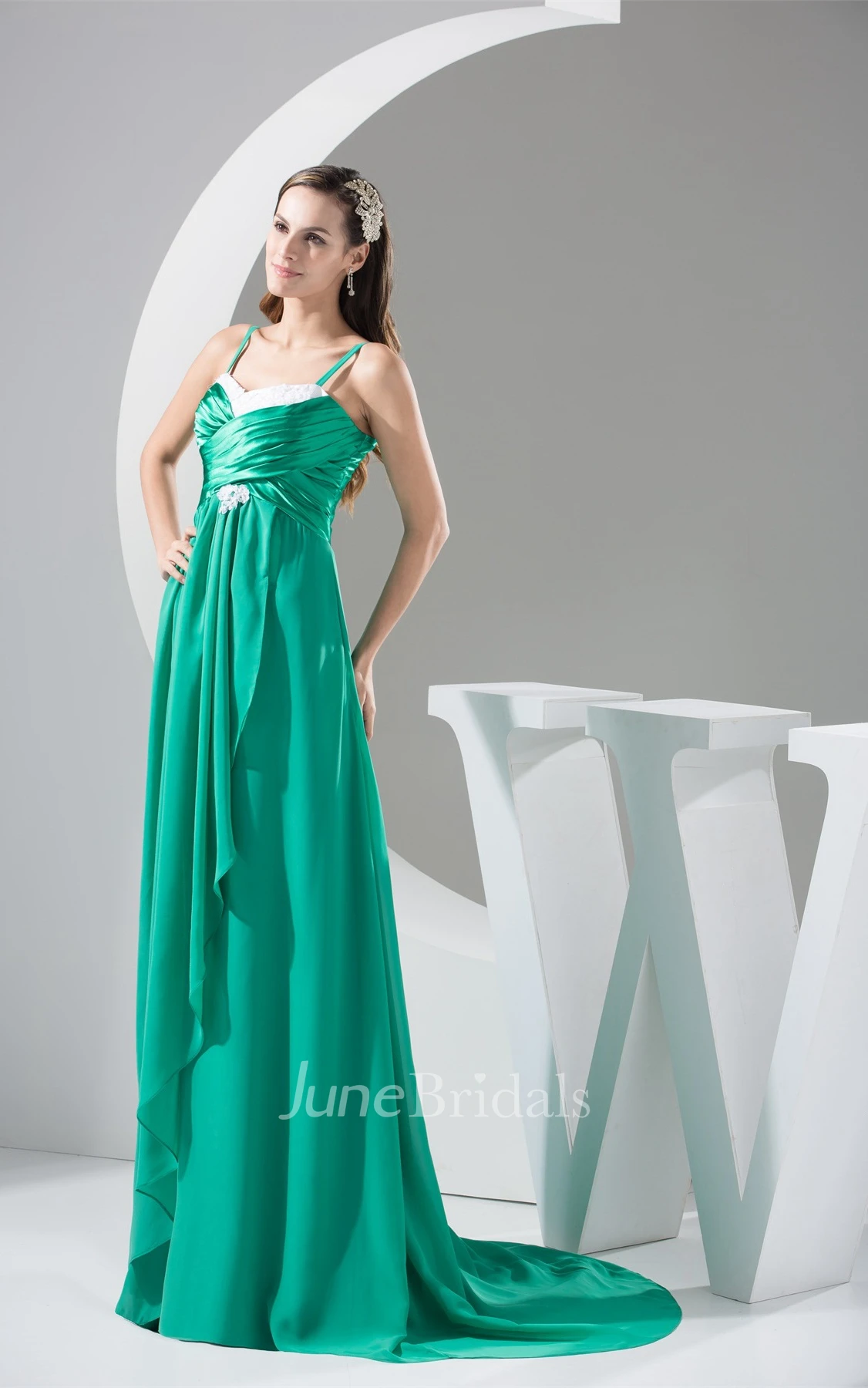 Spaghetti-Straps Chiffon Maxi Dress with Pleats and Broach