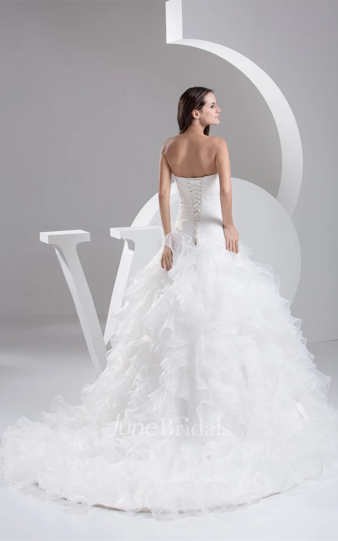 Sweetheart Criss-Cross Ruffled Ball Gown with Flower