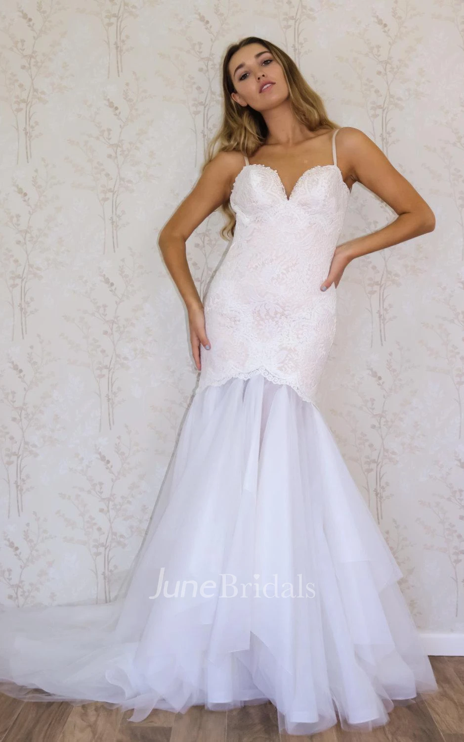 Spaghetti Strap Lace and Tulle Mermaid Wedding Dress